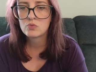 BustyHousewife