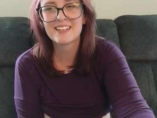 BustyHousewife
