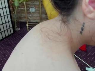 aisharouhi webcam model