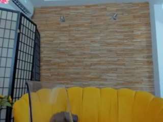 aisharouhi webcam