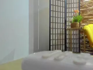 AishaRouhi's Live Sex Cam Show