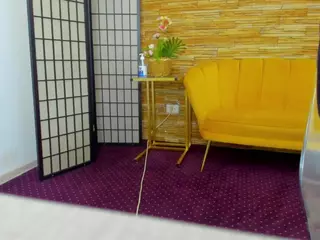 AishaRouhi's Live Sex Cam Show