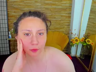 AishaRouhi's Live Sex Cam Show