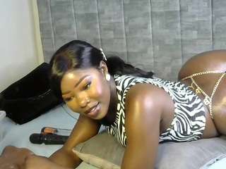 curvymelanin webcam