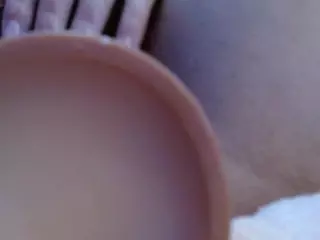 kanyss-lov3's Live Sex Cam Show