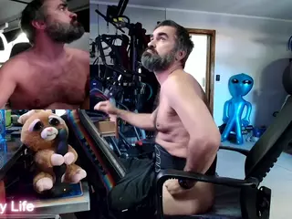 Ruddy Life's Live Sex Cam Show
