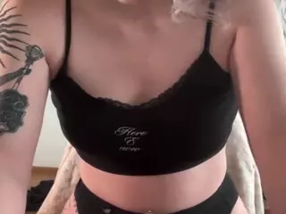 aurorafrost's Live Sex Cam Show