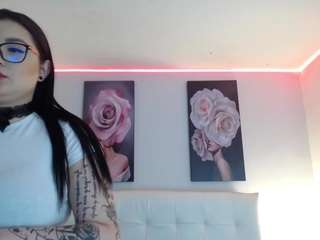 candyjons's CamSoda show and profile
