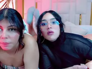 couplecumbonny's Live Sex Cam Show