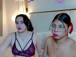 couplecumbonny's Live Sex Cam Show