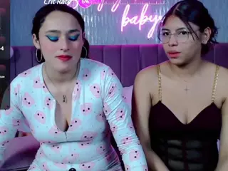 couplecumbonny's Live Sex Cam Show