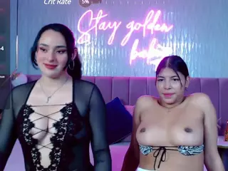 couplecumbonny's Live Sex Cam Show