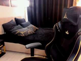 fireinmysoul's CamSoda show and profile