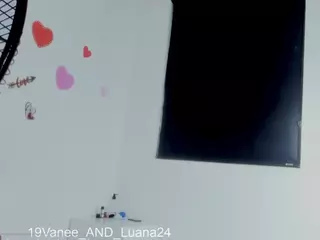 Luana24's Live Sex Cam Show
