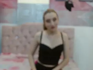 MiaTorrenski's Live Sex Cam Show