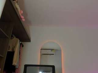 nikkitatsx