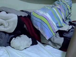 sexym101's CamSoda show and profile