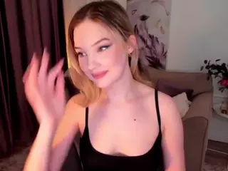 SophieSmithe's Live Sex Cam Show