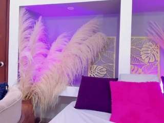 ariarusso webcam