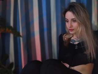 avivafaith Live Webcam on CamSoda