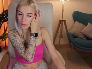 Crystal-Barbie's Live Sex Cam Show