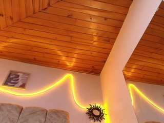 EdaBonne live webcam show