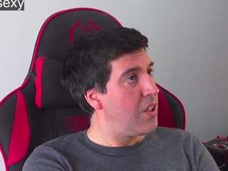 hotliki, male webcam model,  years old, on live webcam