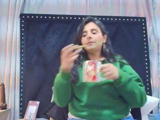 marcela-toca's live room