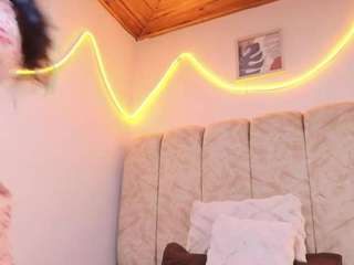 marcela-toca's live room