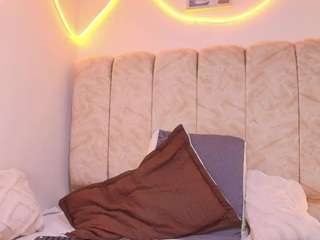 Marcela-Toca live cam