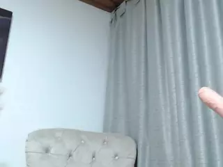 MelaniEvans's Live Sex Cam Show