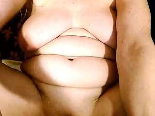 squirtymayagold webcam