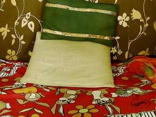 squirtymayagold Live Webcam on CamSoda