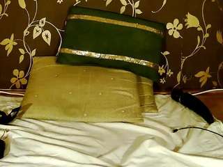 squirtymayagold Live Webcam on CamSoda