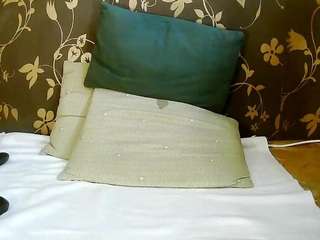 squirtymayagold webcam