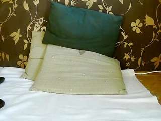 squirtymayagold webcam