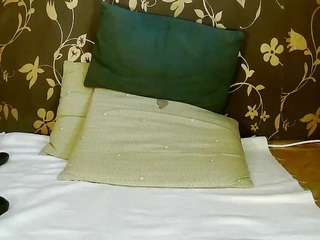 squirtymayagold Live Webcam on CamSoda