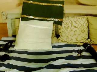 squirtymayagold live webcam show