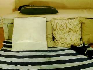 squirtymayagold live webcam show