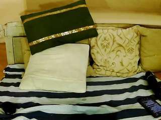 squirtymayagold live webcam show