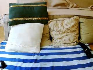 squirtymayagold live webcam show