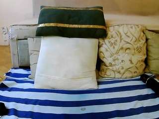 squirtymayagold live webcam show