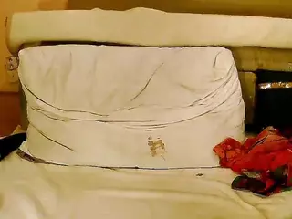 SquirtyMayaGold's Live Sex Cam Show