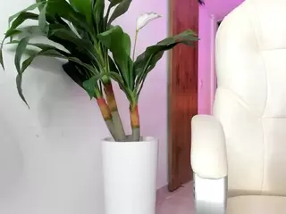 TANYA's Live Sex Cam Show