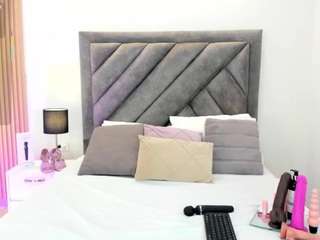 valerypretty-1 webcam model