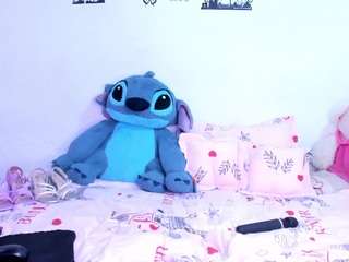 valerypretty-1's CamSoda show and profile