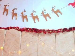 zoecurvy webcam model