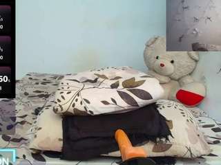 aidawilliam's live room