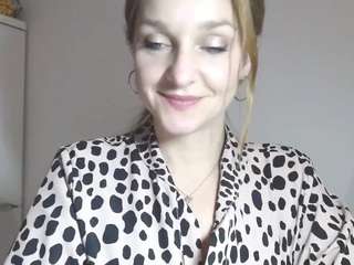 aliciagoddess85 Live Webcam on CamSoda