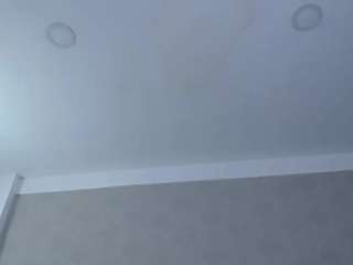 antonellasweetlittle webcam